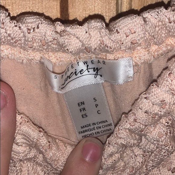 Crop top lace - Picture 2 of 2